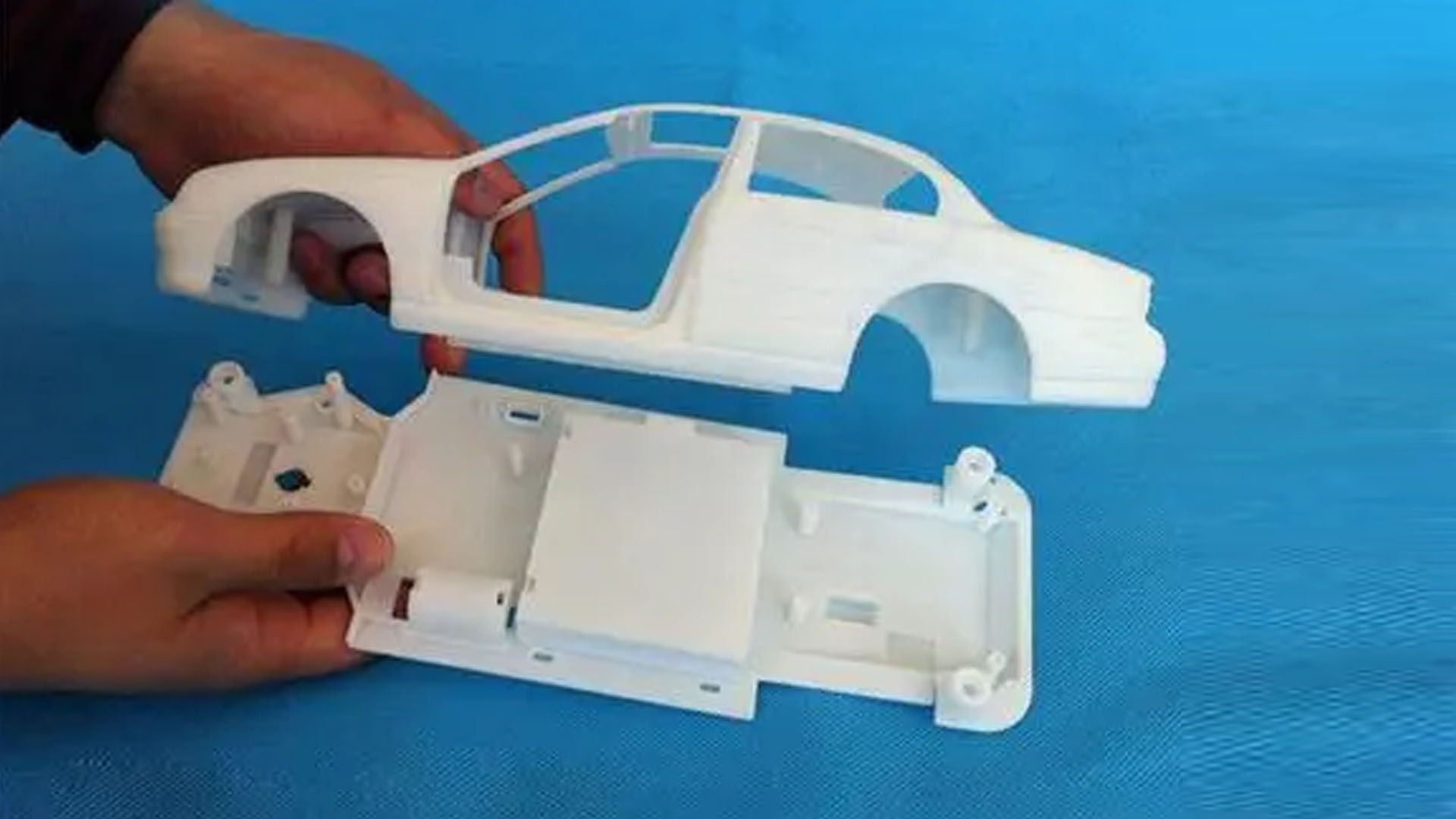 深入了解SLA 3D打印機(jī)：如何為企業(yè)帶來創(chuàng)新價(jià)值？